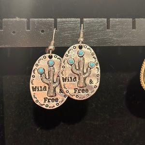 Wild & free earrings